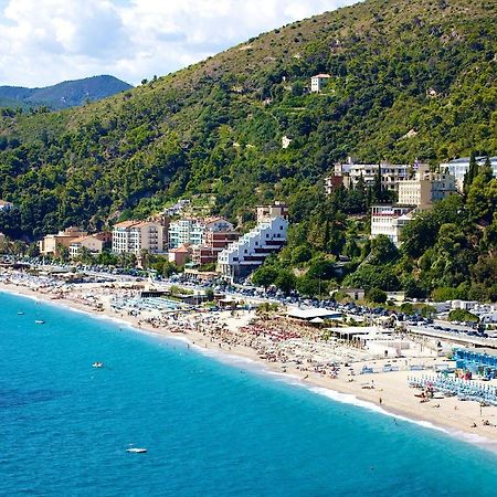 B&B Isola Dei Gabbiani Bergeggi Buitenkant foto