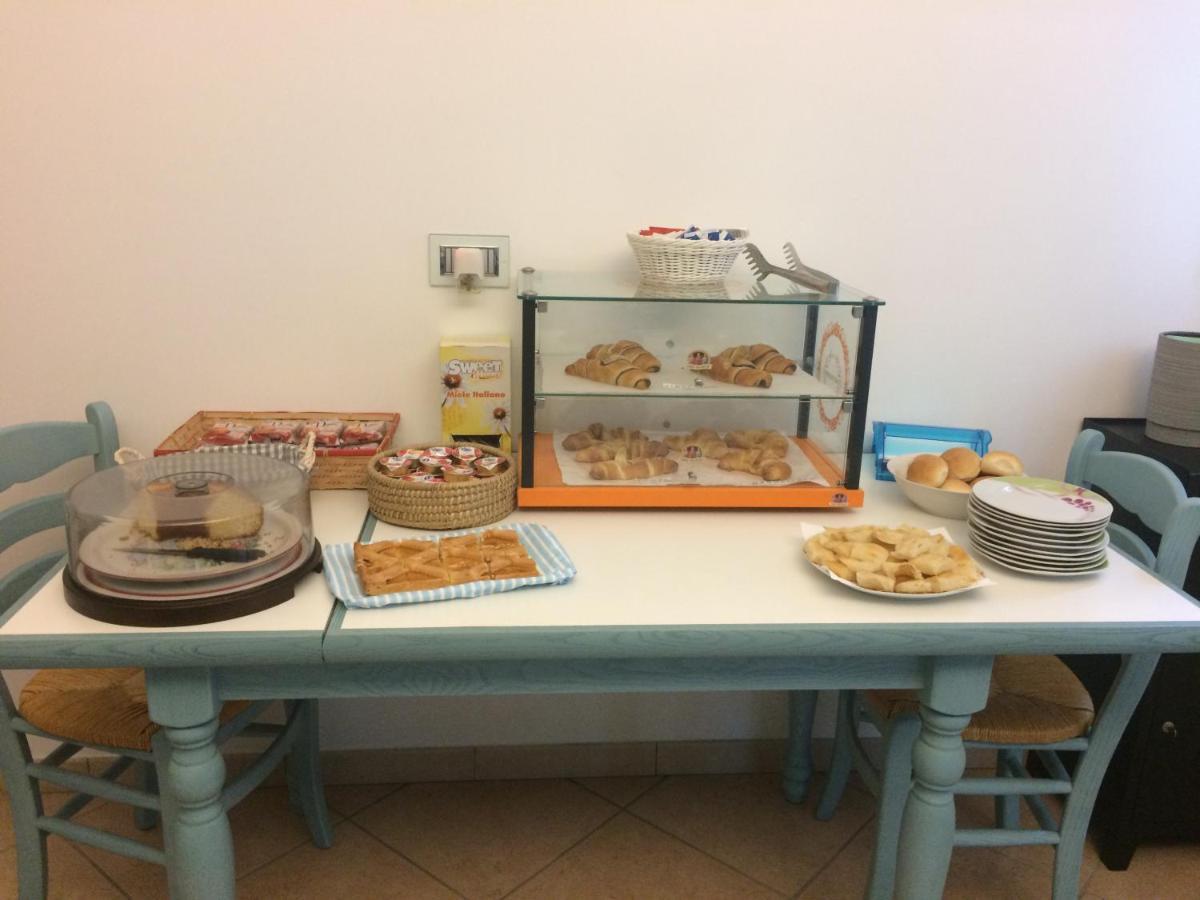 B&B Isola Dei Gabbiani Bergeggi Buitenkant foto