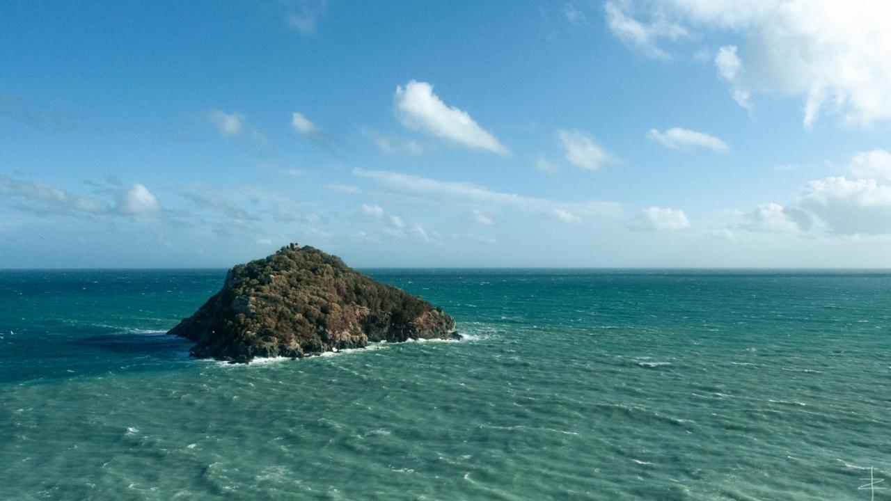 B&B Isola Dei Gabbiani Bergeggi Buitenkant foto
